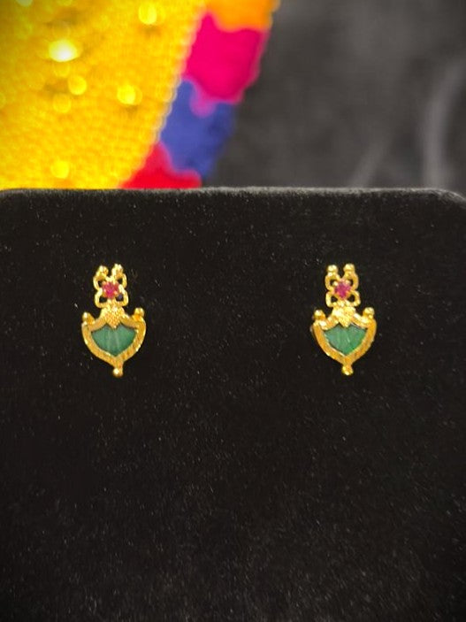 Palakka Studs - Green