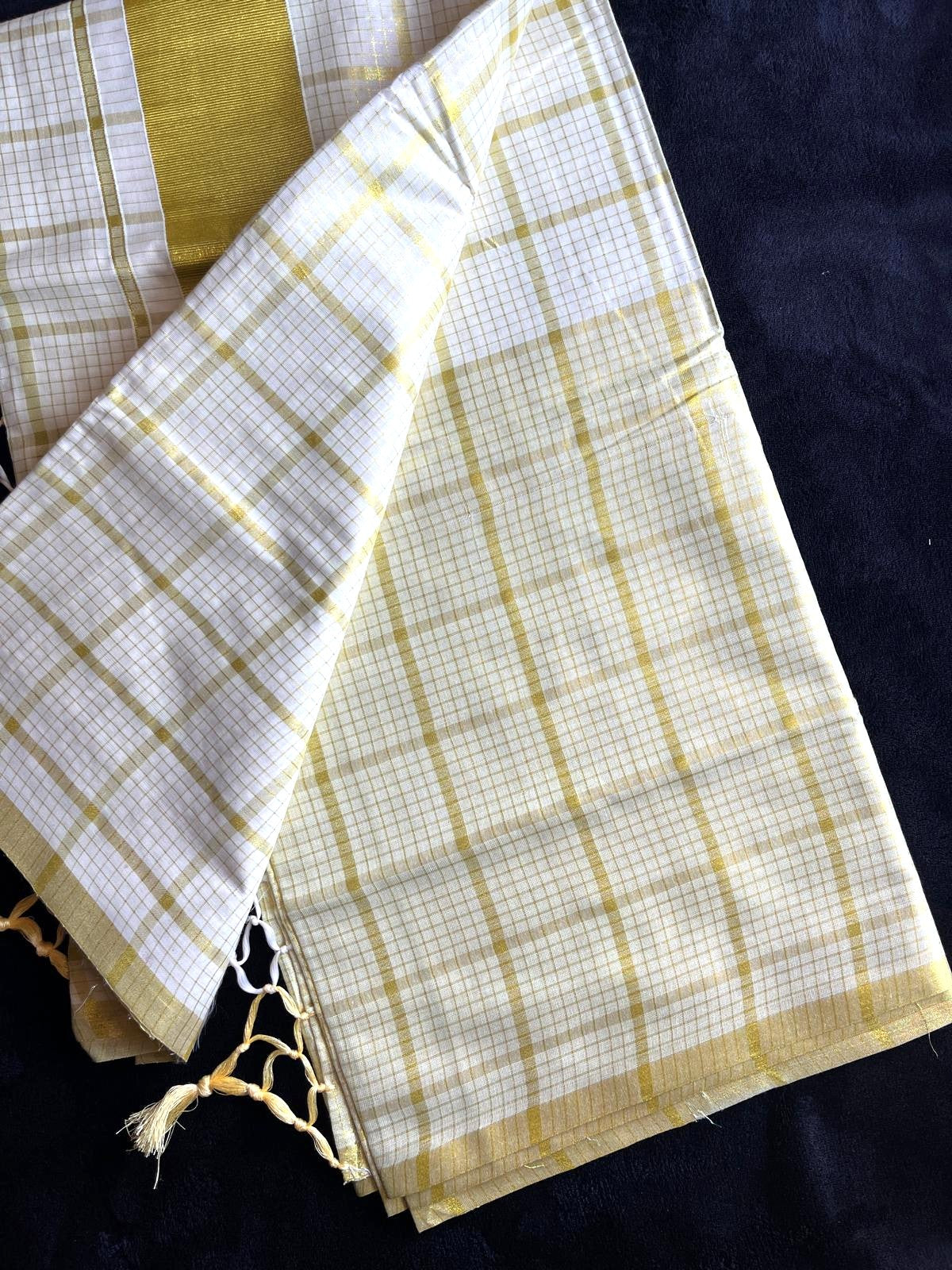 Cotton & Tissue Saree - Gold Check Pattern