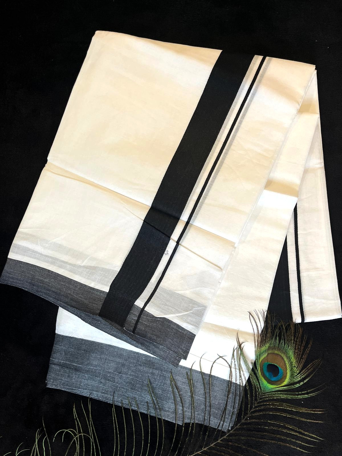 Bleached/white Cotton Double Mundu - Black