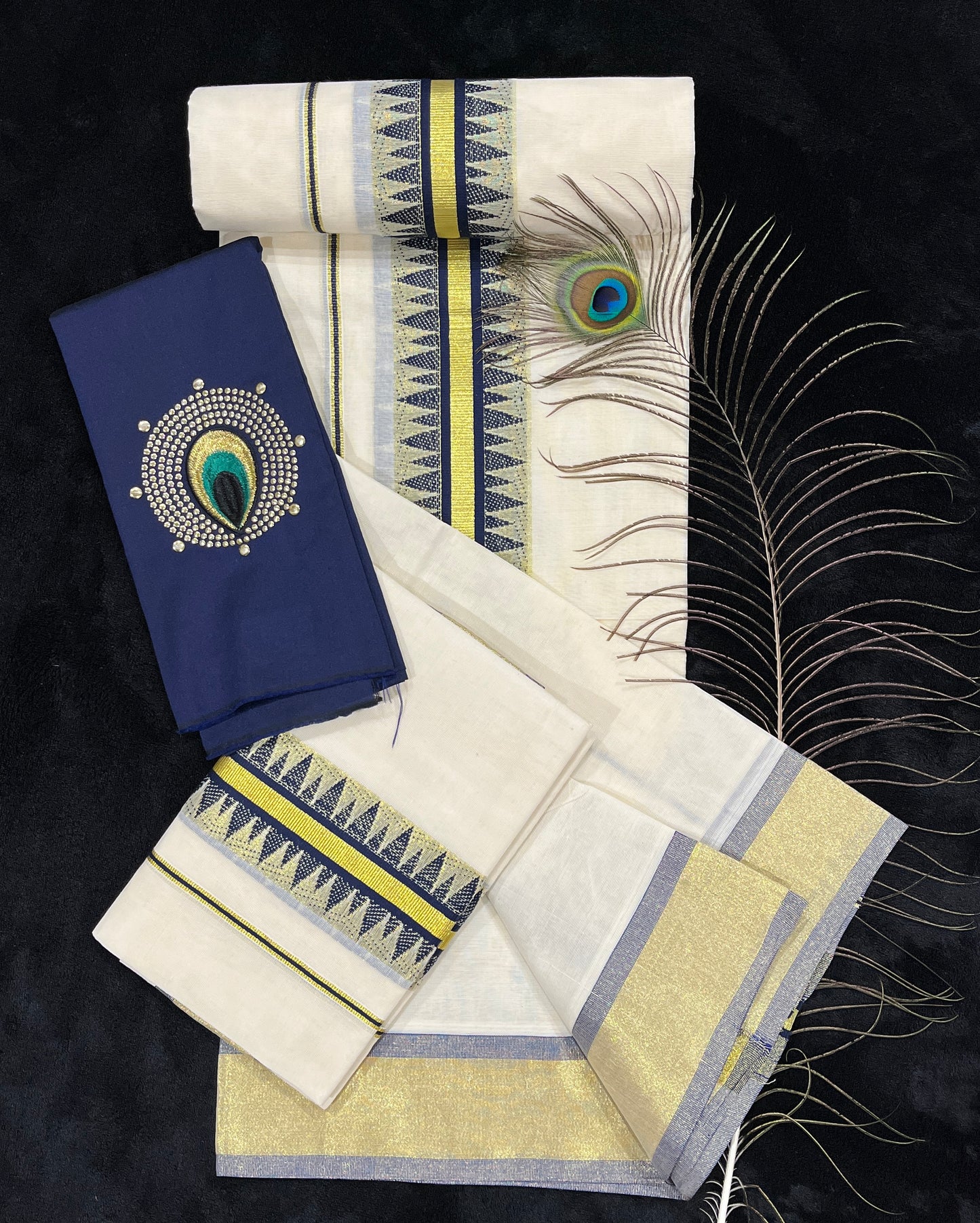 Set Mundu - Gold & Blue Border
