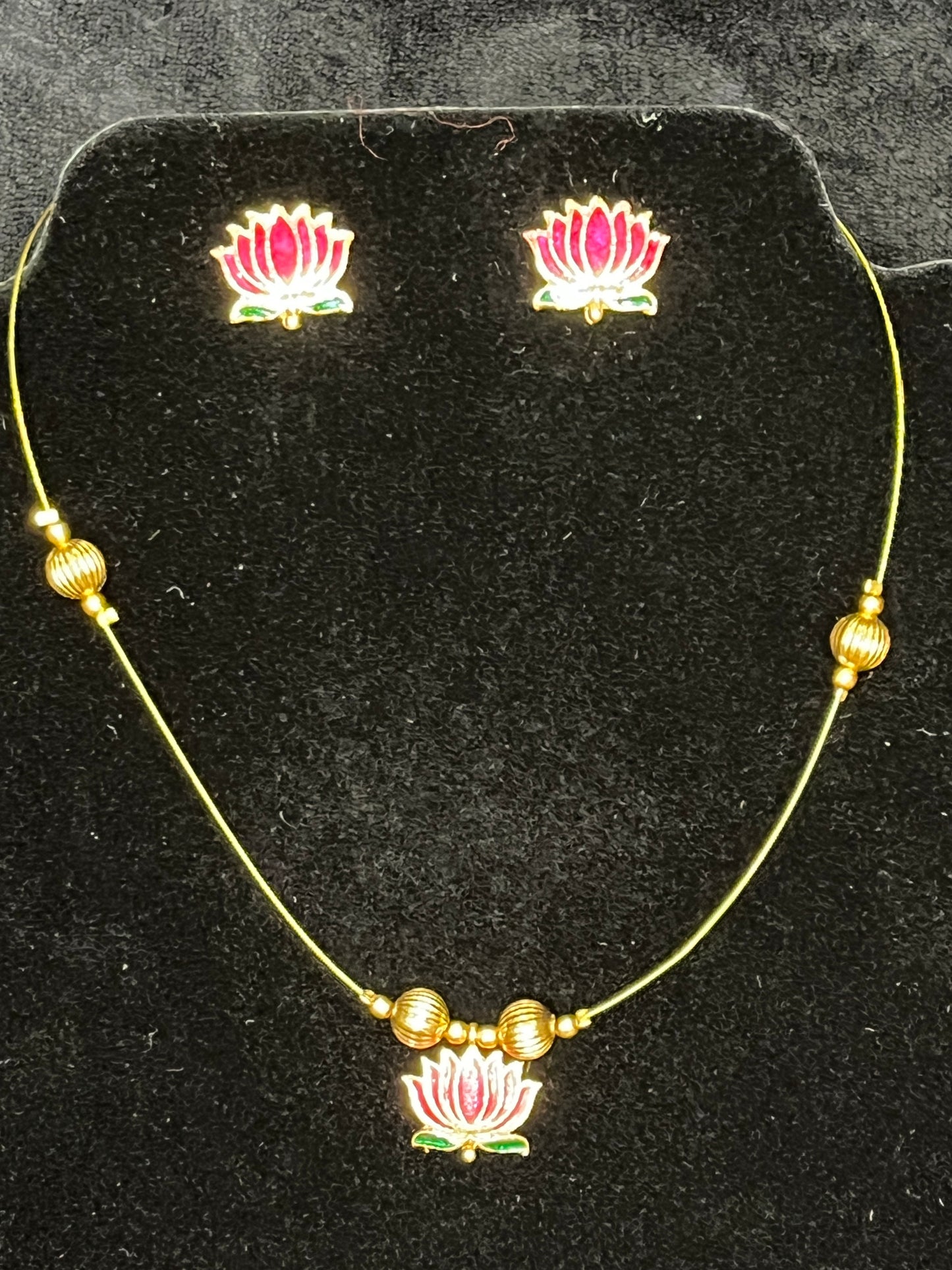 Pink & Green Lotus Necklace Set