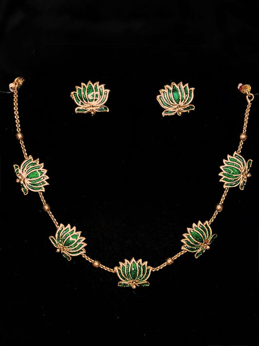 Green Lotus Necklace Set