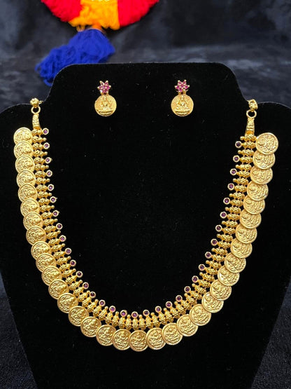 Kaashu Necklace (Matt Gold)