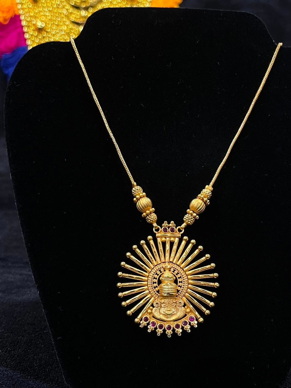 Kathakali Pendant Chain (Matt Gold)