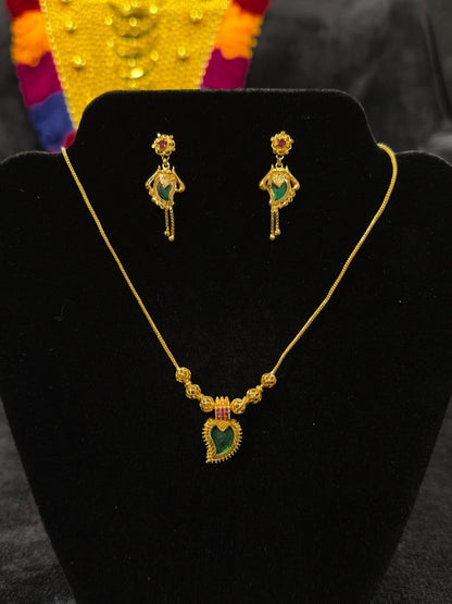 Mango Palakka Pendant Chain