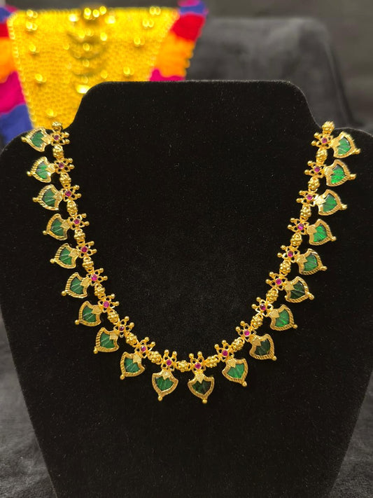 Palakka Necklace - Green