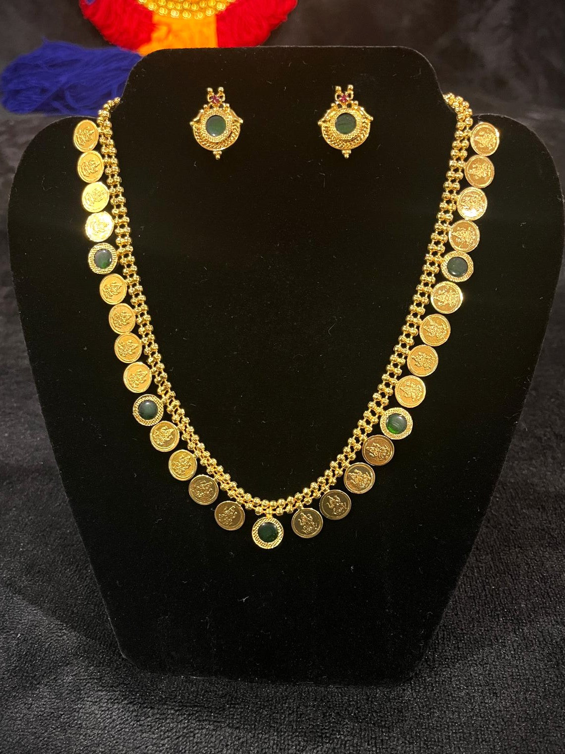 Round Palakka & Kaashu Necklace