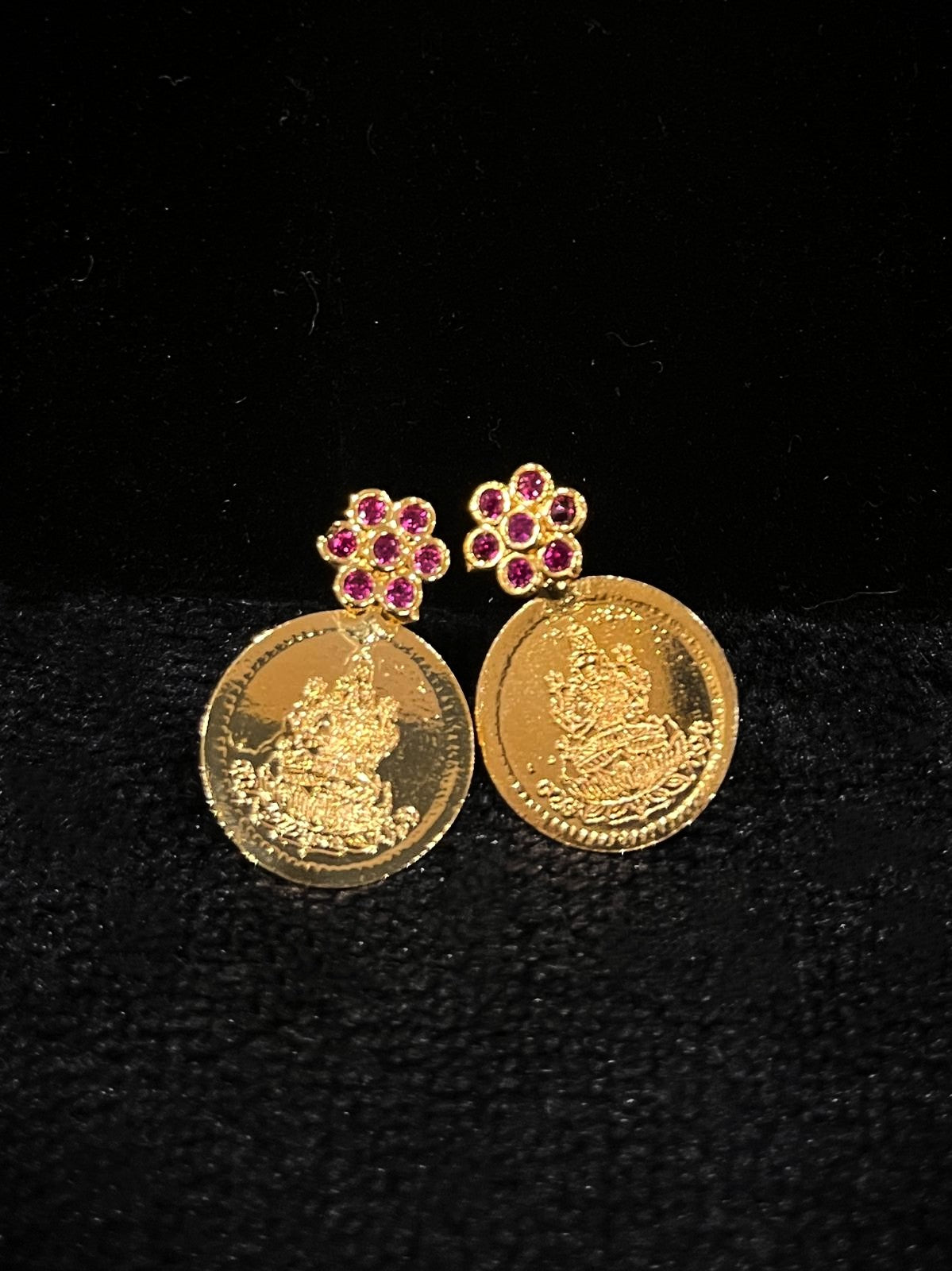 Kaashu Studs - Single Coin