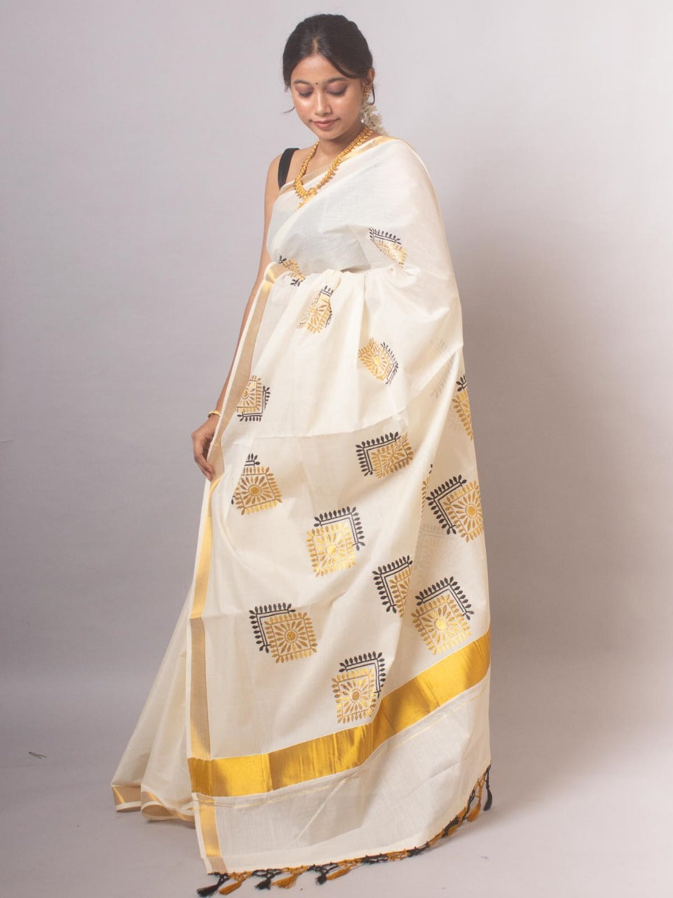 Cotton Saree - Gold Kasavu with Embroidery