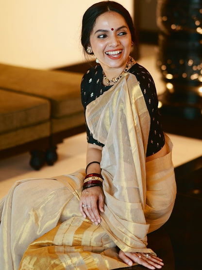 Samvritha Sunil inspired Tissue Mul Cotton Saree