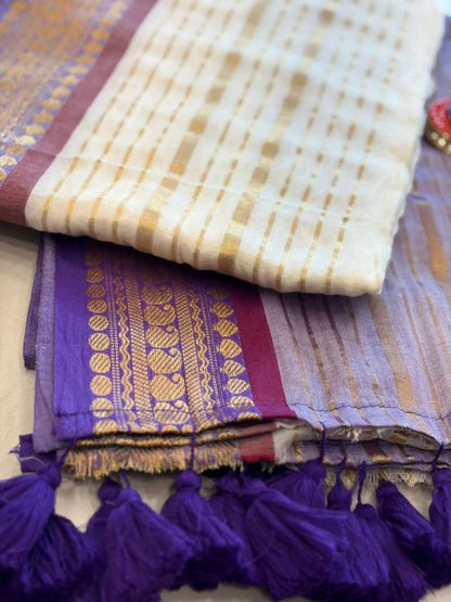 Ethereal Elegance: Lavender & Gold Striped Mul Cotton Saree