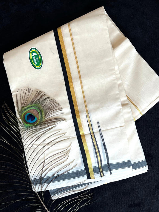 Off-white/cream Kasavu Chutti Mundu - Gold & Black